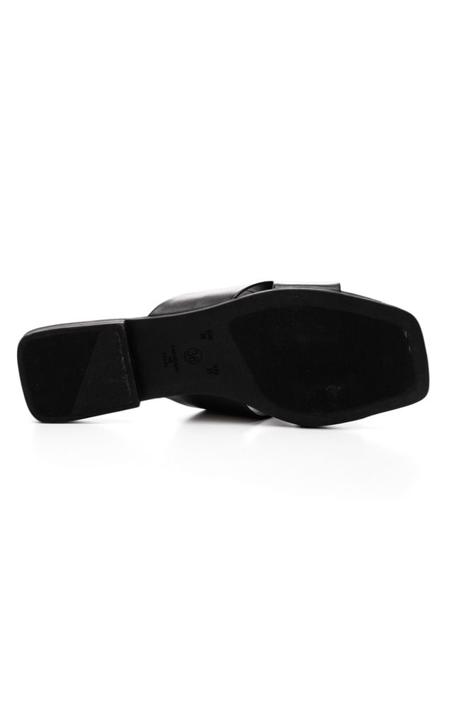 Chinelo-Rasteira-Yoa-205-Preto-