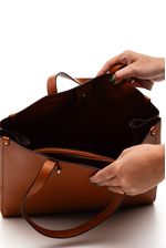 Bolsa-De-Ombro-Via-Marte-Alca-Longa-Com-Necessaire-B2-515-01-Caramelo