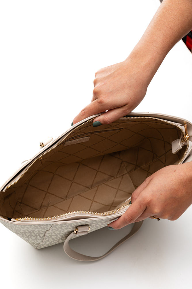 Bolsa-De-Ombro-Via-Marte-B2-523-01-Off-White
