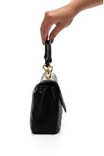 Bolsa-Transversal-Via-Marte-B2-520-01-Preto