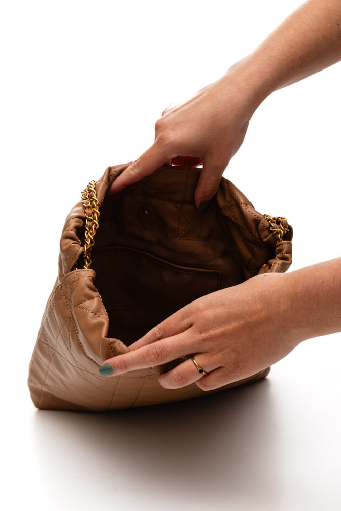 Bolsa-De-Ombro-Via-Marte-B1-137-01-Caramelo