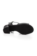 Sandalia-Piccadilly-Salto-Medio-Feminina-Paola-Quartzo-566060-Preto-