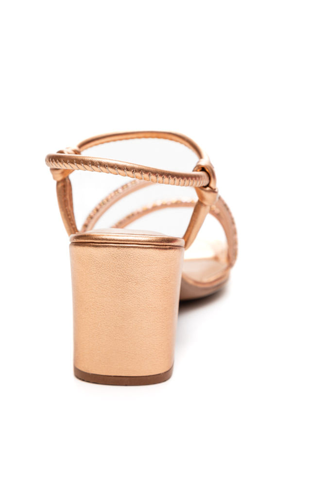 Sandalia-Dakota-Y6693-03-Ouro