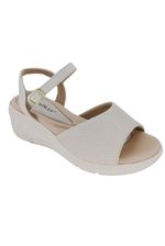 Sandalia-Conforto-Piccadilly-540363-Off-White-
