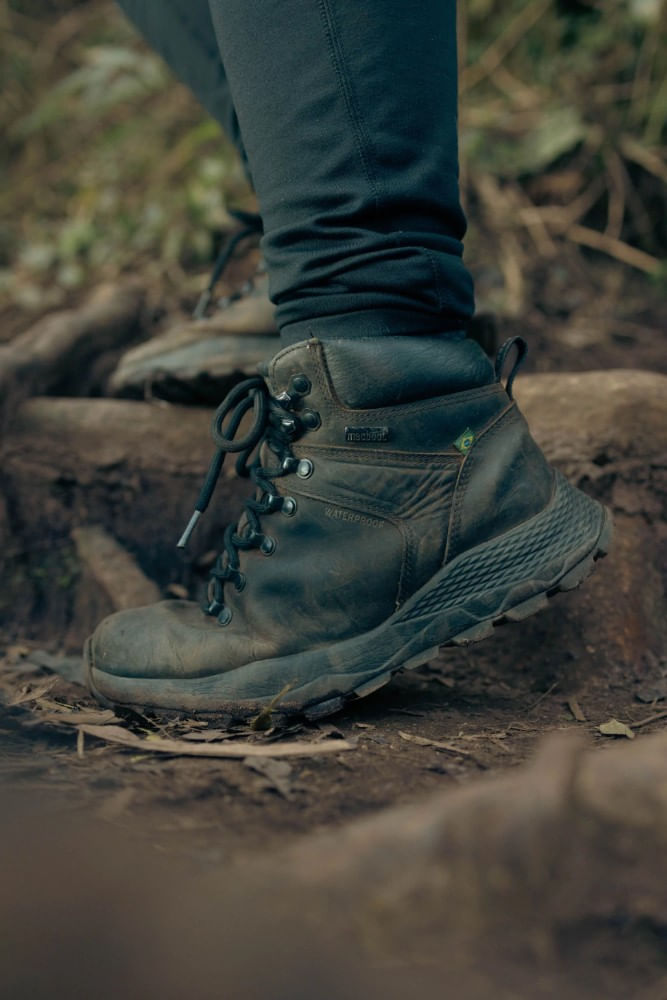 Bota-Adventure-Cano-Alto-Macboot-Waterproof-Flutua-Alpes-Bota-Mac-Boot-Alpes02-Wc06-Chumbo