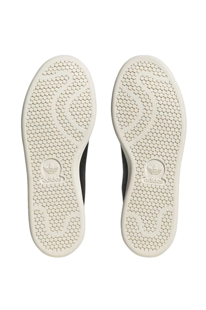 Tenis-Adidas-Stan-Smith-Shoes-Ie4633-Preto