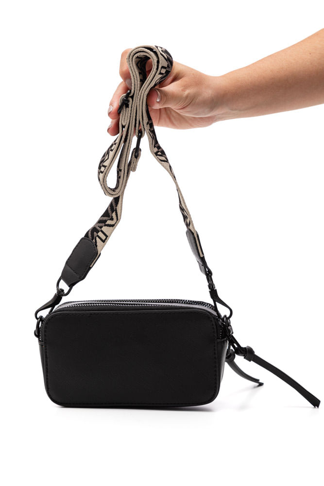 Bolsa-Transversal-Via-Marte-B1-143-01-Preto