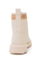 Bota-Nilqi-1650.09.19-Off-White