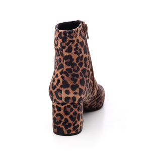 Bota Chá De Mel Cano Curto Feminina Pelo Onça Z5340.24219 Animal Print