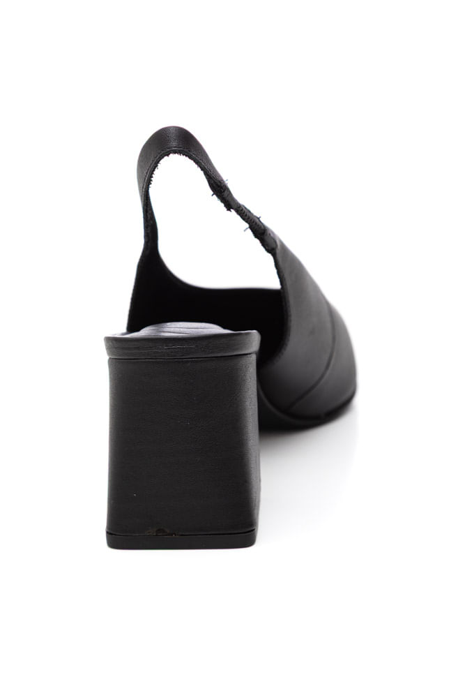 Sapato-Chanel-Loucos-E-Santos-L19934002-Preto