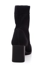 Bota-Dakota-De-Cano-Longo-Feminina-G9906-01-Preto