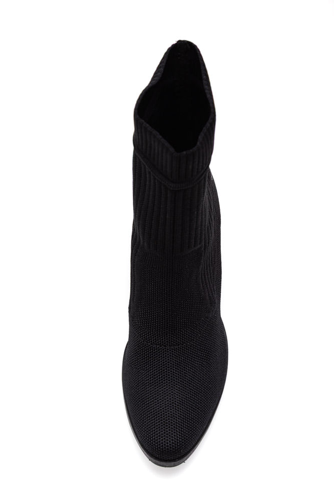 Bota-Dakota-De-Cano-Longo-Feminina-G9906-01-Preto