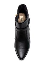 Bota-Pegada-280902-06-Preto