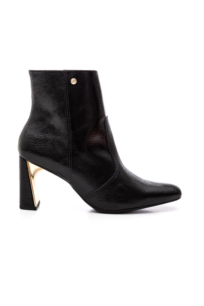 Bota-Ramarim-De-Cano-Baixo-Feminina-Salto-Com-Detalhe-Dourado-2560101-01-Preto