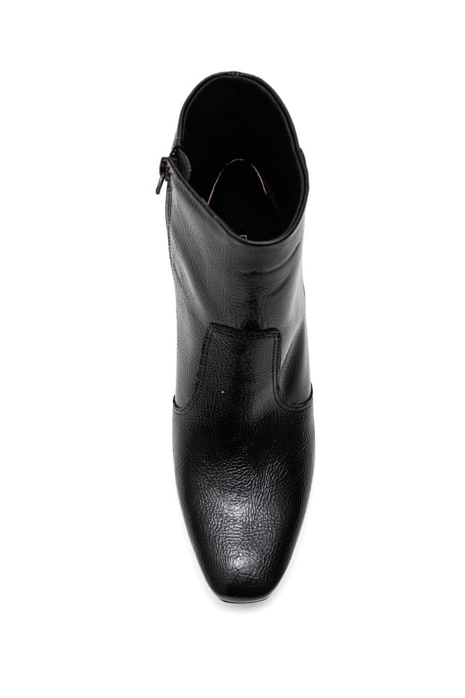 Bota-Ramarim-De-Cano-Baixo-Feminina-Salto-Com-Detalhe-Dourado-2560101-01-Preto