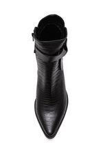 Bota-Dina-Mirtz-Em-Couro-Feminina-Cano-Baixo-Croco-21.612-Preto