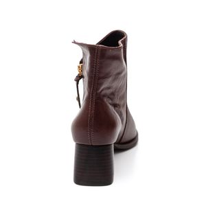 Bota Dina Mirtz Em Couro Feminina Cano Baixo 21606 Castanho