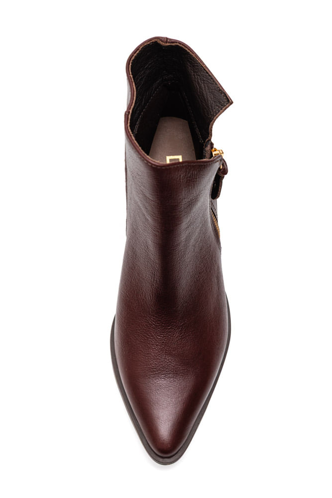 Bota-Dina-Mirtz-Em-Couro-Feminina-Cano-Baixo-21606-Castanho