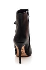 Bota-Bottero-Cano-Curto-Feminina-Salto-Fino-Couro-347010-Preto