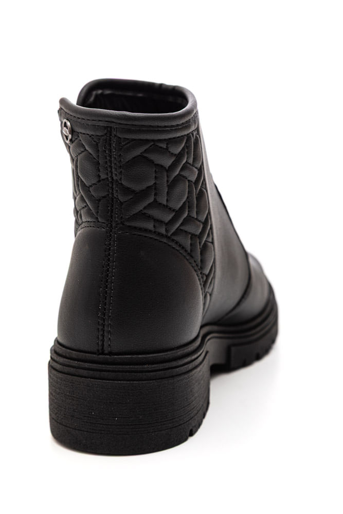 Bota-Dakota-De-Cano-Curto-Feminina-Costuras-Matelasse-Da841-06-Preto