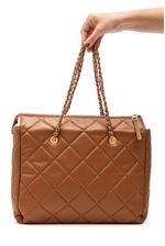 Bolsa-Tote-Via-Marte-Matelasse-Grande-Feminina-B1-160-01-Marrom