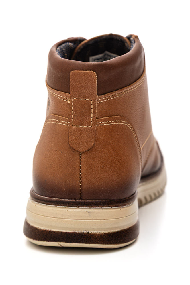 Bota-Pegada-Masculina-Em-Couro-111405-04-Caramelo