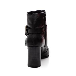 Bota Ramarim Cano Curto Feminina Bico Fino 2568103-02 Preto