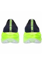 Tenis-Asics-Novablast-4-Masculino-1011b693.003-Preto