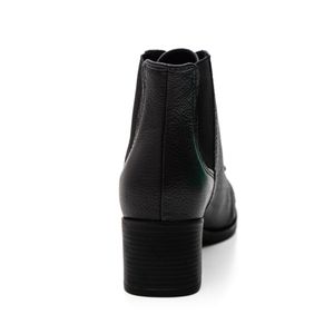 Bota Bottero Cano Baixo Feminina Em Couro 369005 Preto