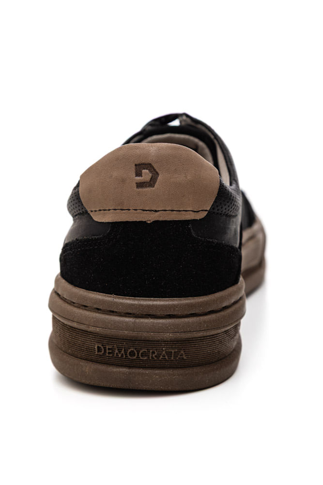Tenis-Democrata-240801-008-Preto