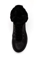 Bota-Skechers-Go-Walk-Glacial-Ultra-Feminina-Com-Scotchgard-144202-Preto