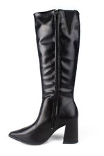 Bota-Dakota-Cano-Alto-Feminina-Salto-Alto-D0433-01-Preto