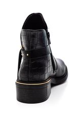 Bota-Comfortflex-2569301-02-Preto