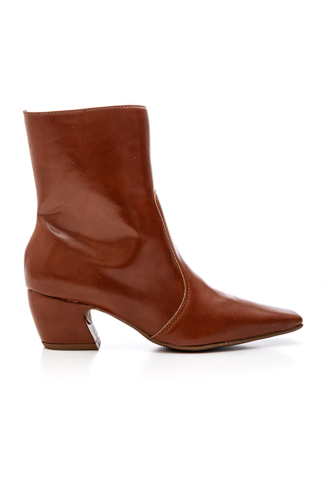 Bota-Cha-De-Mel-4559.87273-Caramelo
