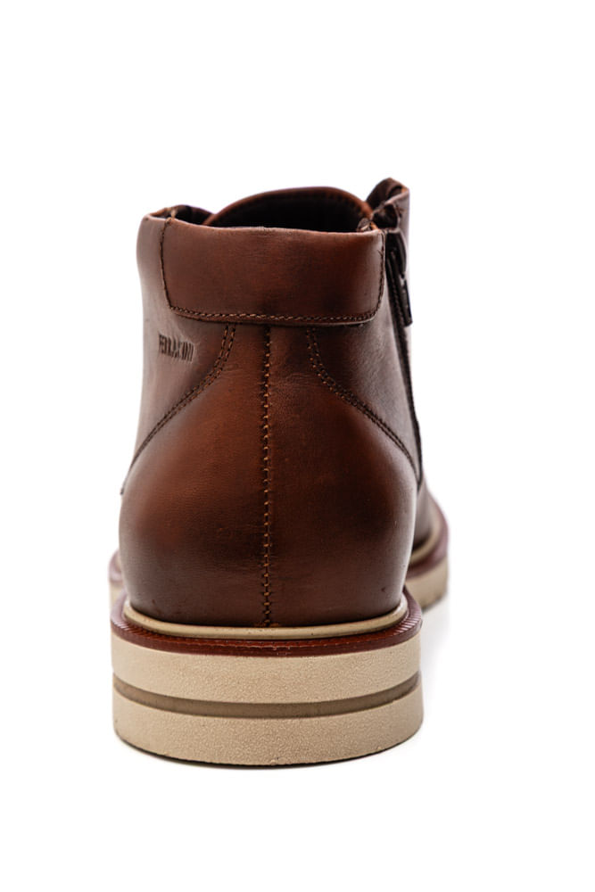 Bota-Ferracini-5437j-Marrom