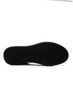 Sapatenis-Democrata-151401-002-Marinho