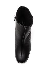 Bota-Ankle-Boot-Via-Marte-224-002-01-Preto