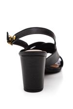Sandalia-Salto-Beira-Rio-8280.687.9569-Preto