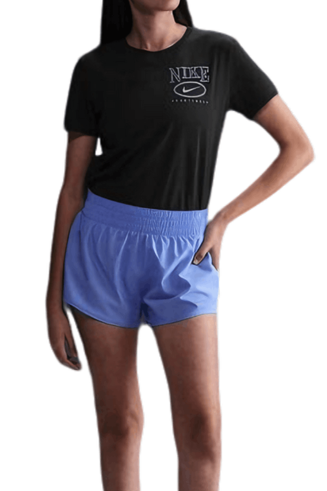 Camiseta-Nike-Club-Feminina-Short-Sleeve-Graphic-Ib2447
