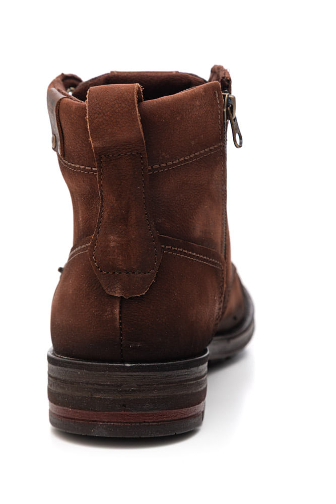 Bota-Pegada-181305-17-Castanho