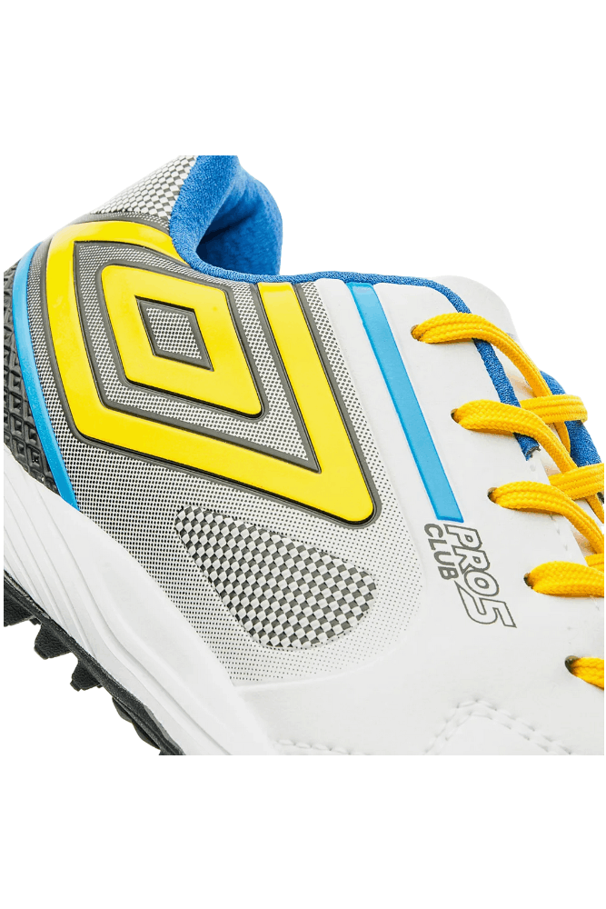 Chuteira-Umbro-Pro-5-Bump-Club-Society-Masculina-U01fb043-261-Branco