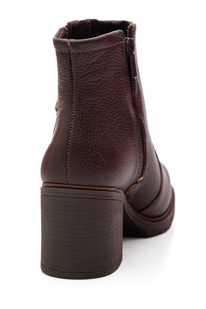 Bota-Dakota-De-Cano-Curto-Em-Couro-Feminina
