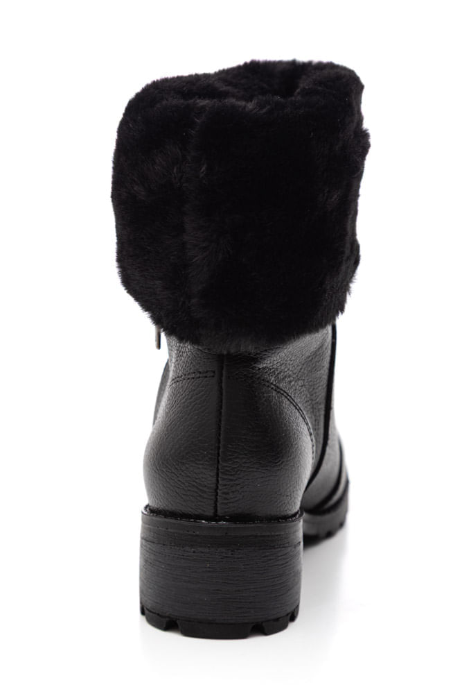 Bota-De-Pelo-Pegada-281495-03-Preto