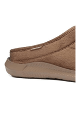 Pantufa-Pegada-166101-04-Marrom
