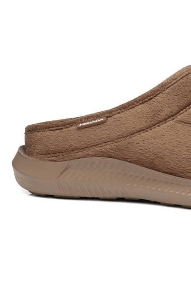 Pantufa-Pegada-166101-04-Marrom