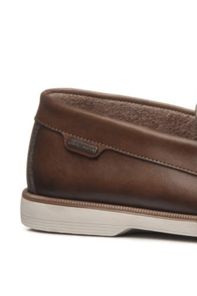 Sapato-Pegada-141901-01-Marrom
