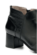 Bota-J.Gean-Gl0004-Preto