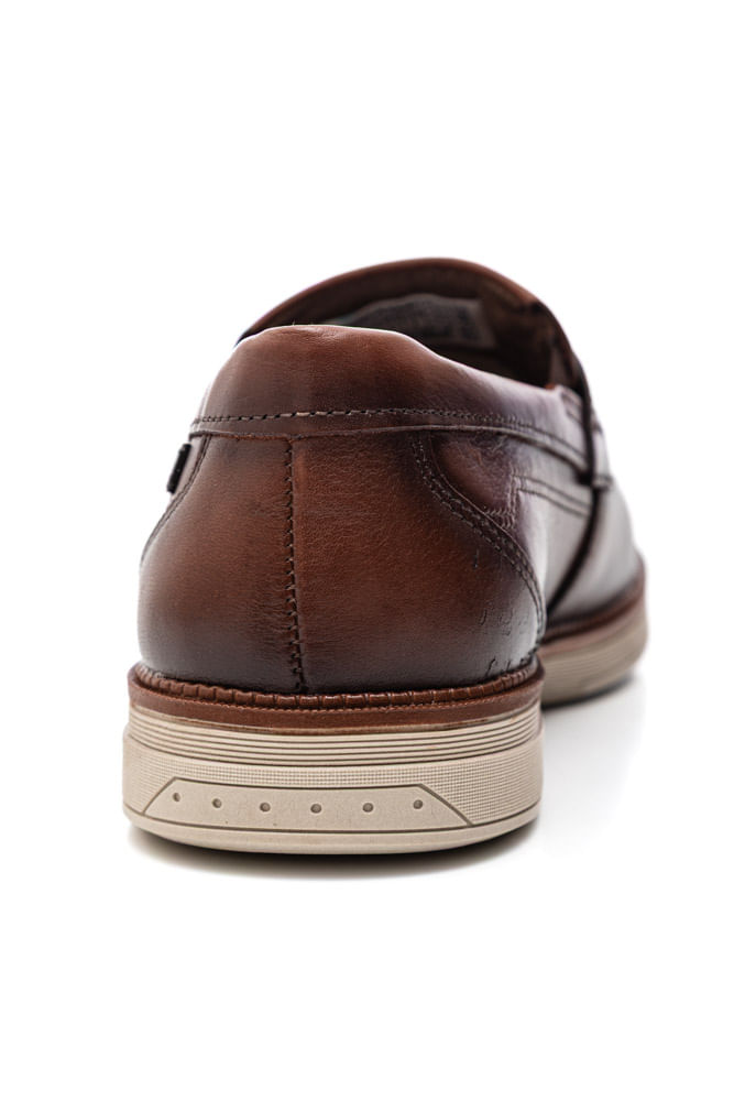 Sapato-Pegada-Casual-Masculino-Couro-126704-03-Marrom