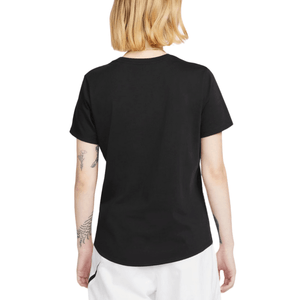Camiseta Nike Sportswear Feminina Club Essentials Dx7902-010 Preto
