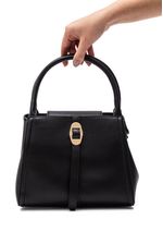 Bolsa-Via-Marte-B1-211-01-Preto
